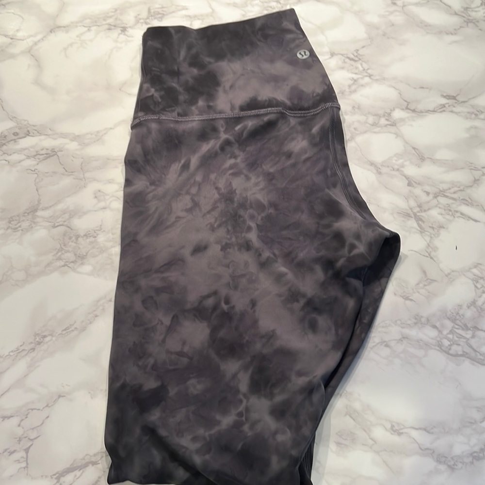 Lulu Lemon great condition ankle leggings